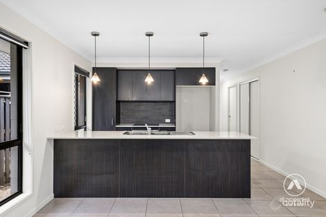 Property photo of 17/6-8 Macquarie Way Browns Plains QLD 4118