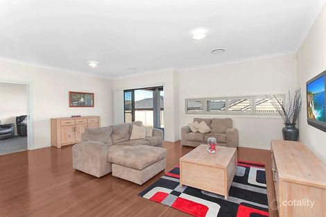 Property photo of 7 Holland Drive Spring Farm NSW 2570