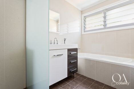 Property photo of 62 Buttenshaw Drive Coledale NSW 2515