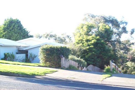 Property photo of 3 John Edgcumbe Way Endeavour Hills VIC 3802