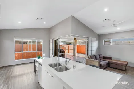 Property photo of 15 Wood Crescent Baringa QLD 4551