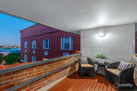 Property photo of 302/64 Macquarie Street Teneriffe QLD 4005