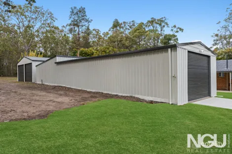 Property photo of 15 Oxley Drive Barellan Point QLD 4306