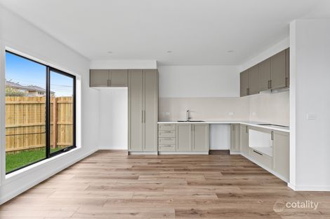 Property photo of 8 Ormond Road West Footscray VIC 3012