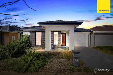 Property photo of 15 Dhalla Street Thornhill Park VIC 3335