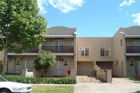 3 Crampton St, Wagga Wagga, NSW 2650