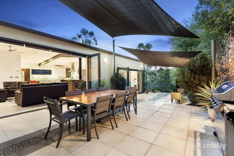 Property photo of 7 Elmwood Rise Eltham North VIC 3095
