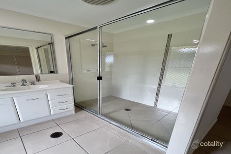 Property photo of 19 Burley Road Innes Park QLD 4670