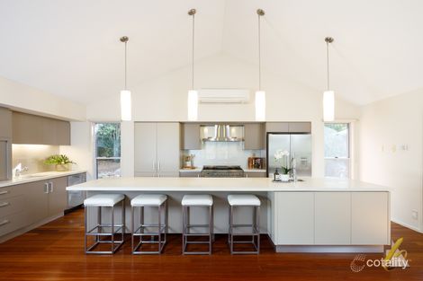 Property photo of 31 Lucas Place Pullenvale QLD 4069