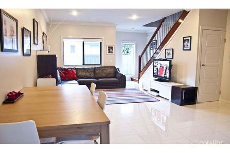 42 Brinawa St, Camp Hill, QLD 4152