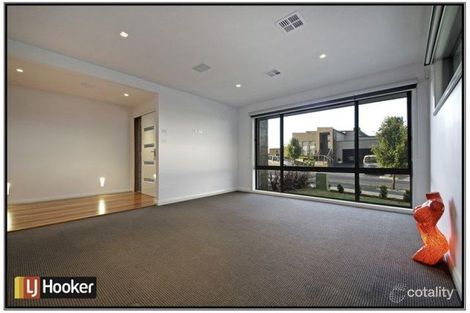 Property photo of 4 Jeannie Gunn Street Franklin ACT 2913