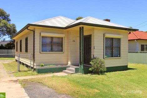 Property photo of 170 Princes Highway Fairy Meadow NSW 2519
