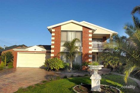 18 Mermaid Ct, Patterson Lakes, VIC 3197