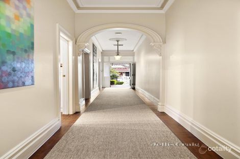 Property photo of 62 St Leonards Road Ascot Vale VIC 3032