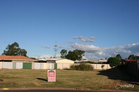 19 Debbie Ct, Oakey, QLD 4401