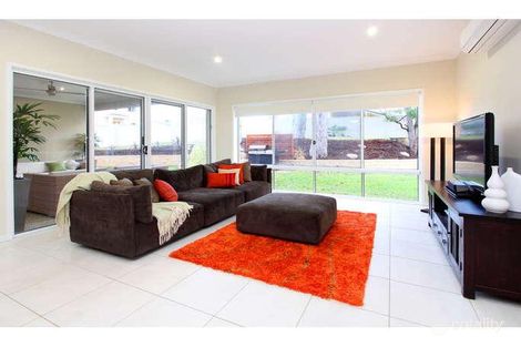 Property photo of 3 Crowe Close McDowall QLD 4053