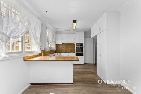 Property photo of 27 Fitzpatrick Drive Altona Meadows VIC 3028