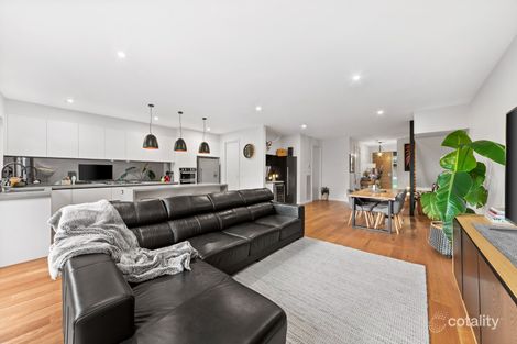 Property photo of 16 Downing Street Blackburn VIC 3130