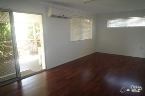 Property photo of 14 Baldwin Crescent Avoca QLD 4670