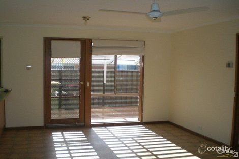 Property photo of 2 Illawarra Drive Echuca VIC 3564