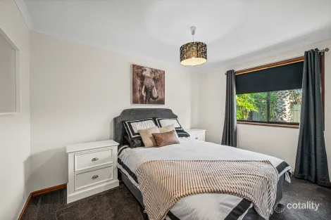 Property photo of 22 Watcombe Street Moana SA 5169