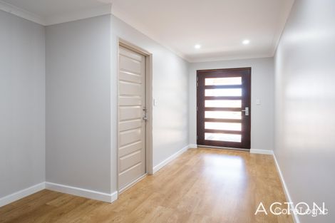 Property photo of 7 Addingham Boulevard Madora Bay WA 6210