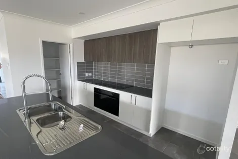 Property photo of 61 Outlook Boulevard Gleneagle QLD 4285