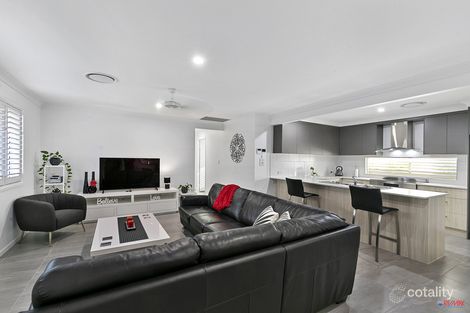 Property photo of 2 Caleb Court Redland Bay QLD 4165