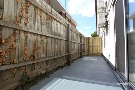 Property photo of 1/4 Melbourne Street Murrumbeena VIC 3163