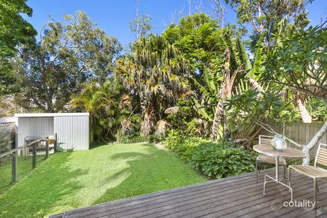 Property photo of 11 Ocean View Road Freshwater NSW 2096
