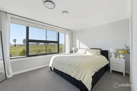 Property photo of 53 Thompson Road Oran Park NSW 2570