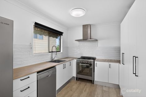 Property photo of 48 Carinya Street Charmhaven NSW 2263