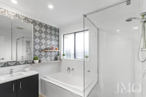 Property photo of 6 Cane Road Ormeau QLD 4208