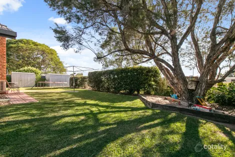 Property photo of 7 Cardinal Street Emerald QLD 4720