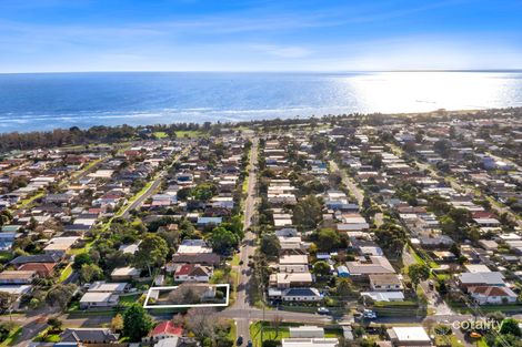 84 Sixth Ave, Rosebud, VIC 3939