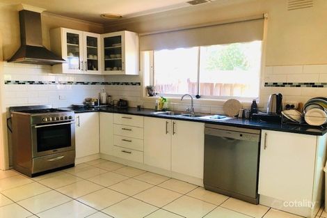 Property photo of 8 Patricia Avenue Bundoora VIC 3083