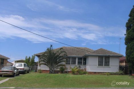 74 Queen St, Lake Illawarra, NSW 2528