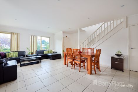 Property photo of 3/3 Sunline Avenue Noble Park North VIC 3174