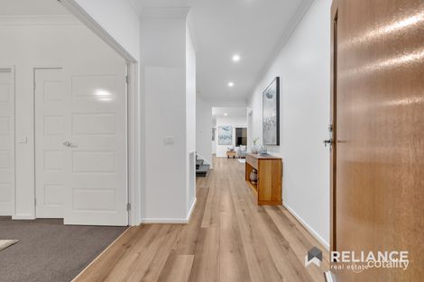 Property photo of 41 Pilatus Crescent Point Cook VIC 3030