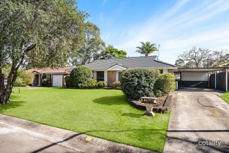 Property photo of 13 Shakespeare Drive St Clair NSW 2759