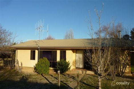 Property photo of 26 Kiparra Drive Berridale NSW 2628