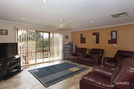 Property photo of 2 Wilma Court Beaconsfield VIC 3807