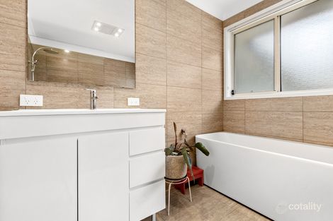 Property photo of 17 Roberts Circuit Lambton NSW 2299