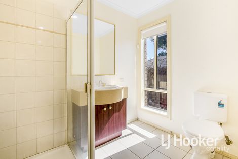 Property photo of 41 Scarborough Avenue Cranbourne West VIC 3977