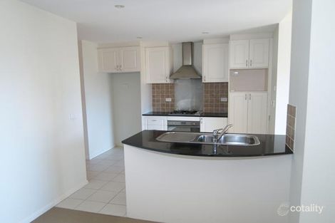 Property photo of 16/12 Waniassa Street Queanbeyan East NSW 2620
