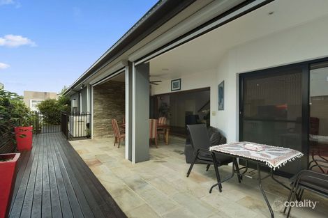 Property photo of 50 Azzurra Drive Varsity Lakes QLD 4227