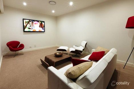 Property photo of 245 Jesmond Road Fig Tree Pocket QLD 4069