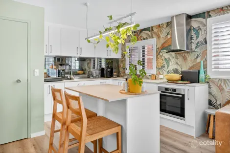 Property photo of 1/35 Britannia Avenue Broadbeach QLD 4218