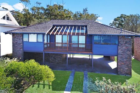 Property photo of 43 The Boulevarde Hawks Nest NSW 2324
