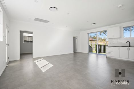 Property photo of 4 Anne Street Oatlands NSW 2117